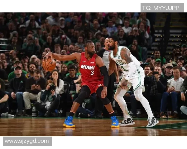 热火与凯尔特人G3精彩对决在线直播全程回顾与分析 热火与凯尔特人G3精彩对决在线直播全程回顾与分析